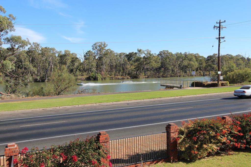 Mildura Riverview Motel Gol Gol Экстерьер фото