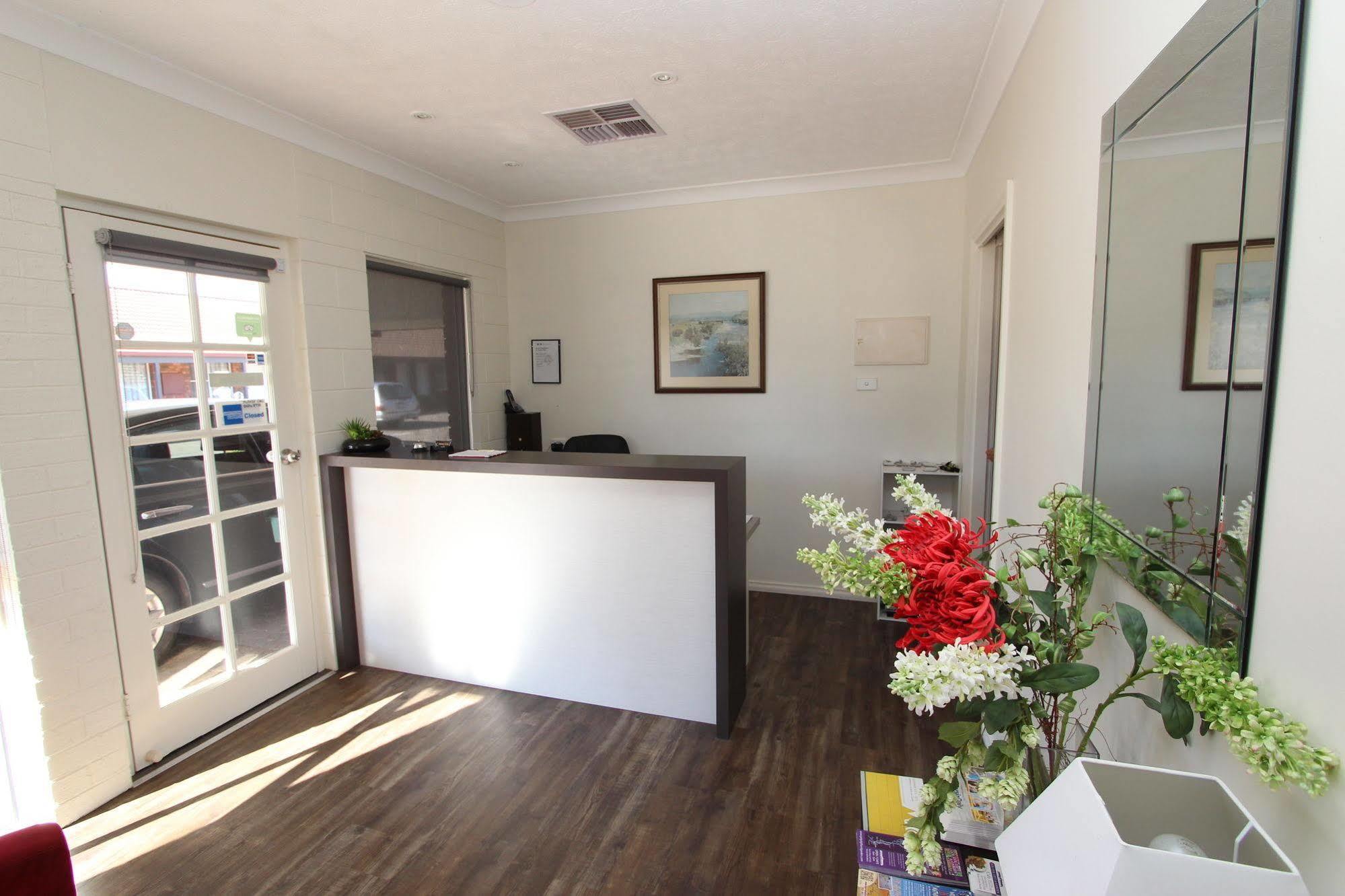 Mildura Riverview Motel Gol Gol Экстерьер фото