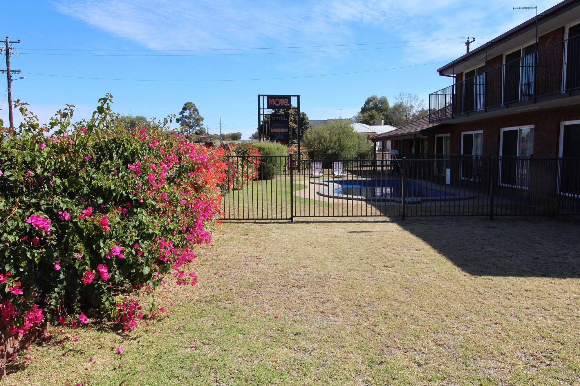 Mildura Riverview Motel Gol Gol Экстерьер фото